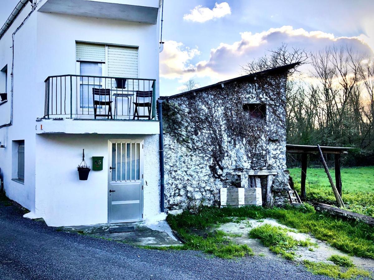 Casita Junto Al Rio En Un Entorno Natural Monforte De Lemos Exteriör bild